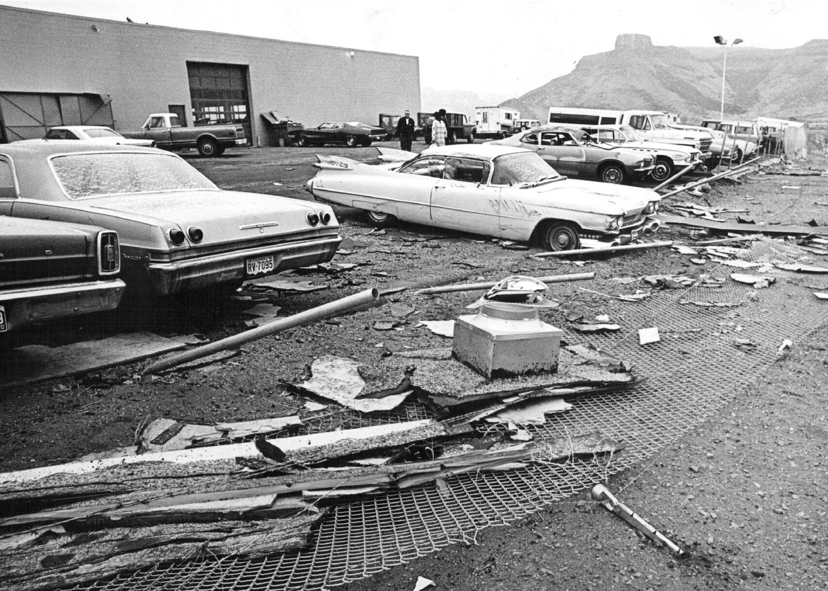 1970: Hurricane Celia has destructive winds